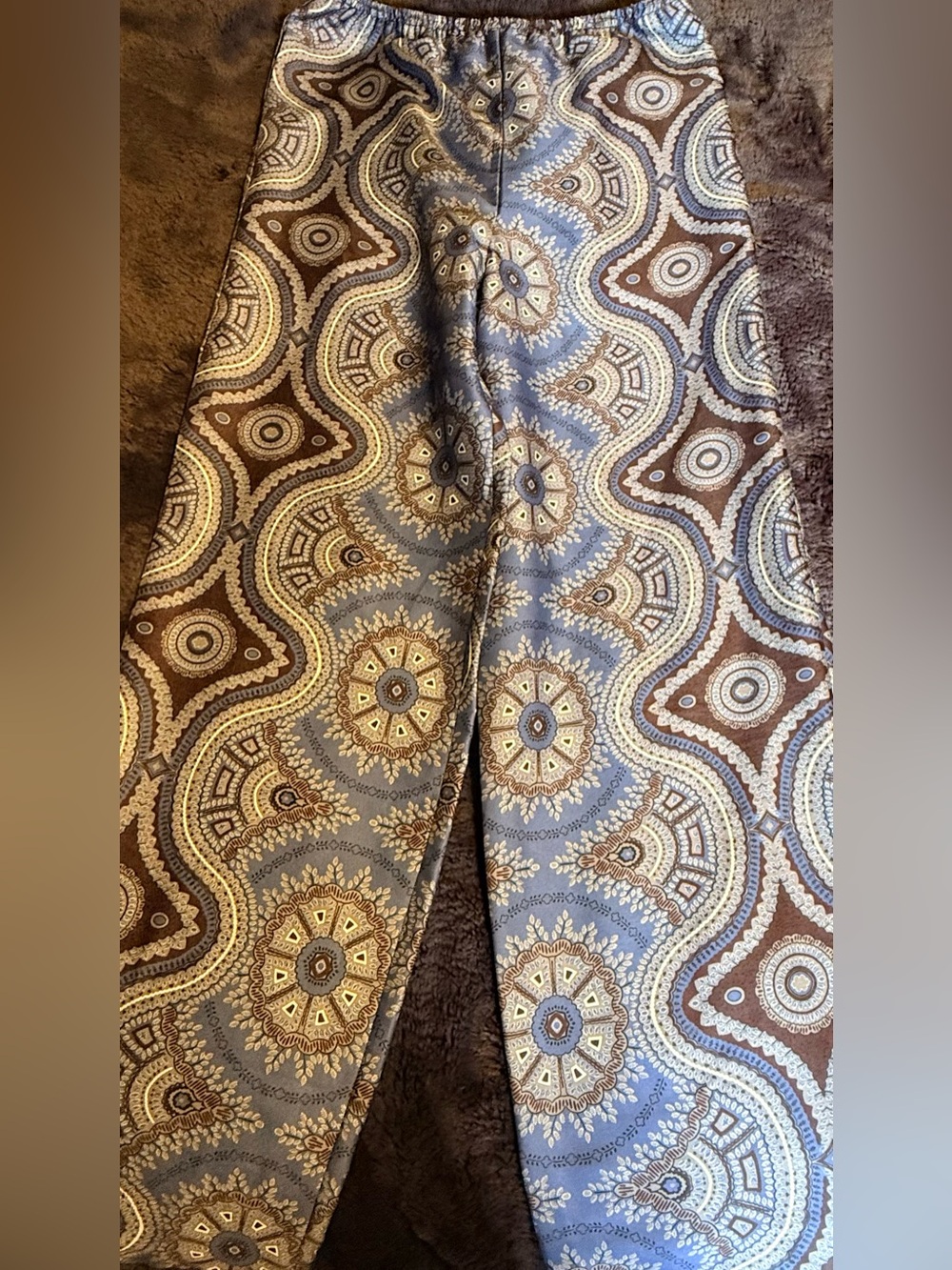 HHH Taylor pant in XS, brown cobalt medallion